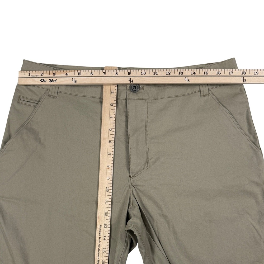 Kuhl Resistor Lite Chino Shorts Khaki Hiking Outdoor Pockets Mens 35 - Picture 3 of 5